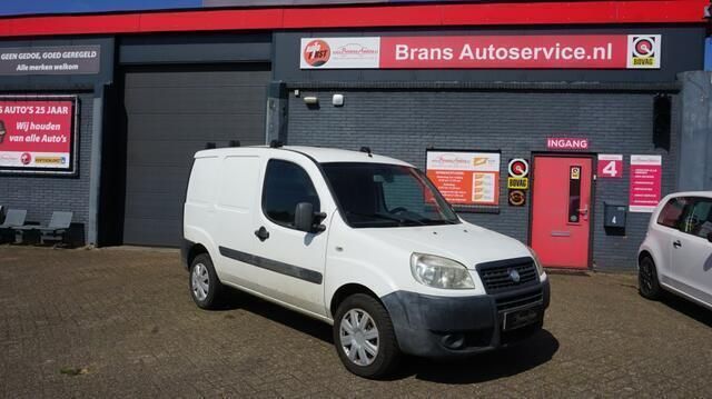 Wit Gebruikt 2007 Fiat Doblò Basis MPV | € 2.450 (Iets duurder) - Afbeelding 1/4