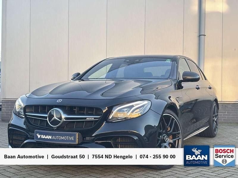 Zwart Gebruikt 2018 Mercedes E63 AMG Premium Plus Sedan | € 59.999 (Super prijs) - Afbeelding 1/4