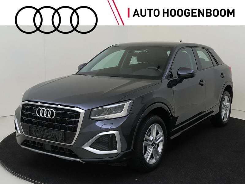 Grijs Gebruikt 2022 Audi Q2 Advanced SUV | € 28.950 (Eerlijke prijs) - Afbeelding 1/4