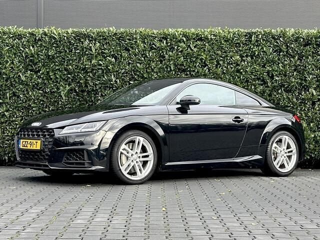 Zwart Gebruikt 2021 Audi TT Competition Coupé | € 39.950 (Eerlijke prijs) - Afbeelding 1/4