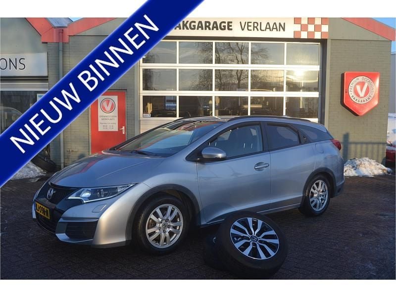 Grijs Occasion 2016 Honda Civic Comfort Stationwagen | € 11.750 (Eerlijke prijs) - Afbeelding 1/4