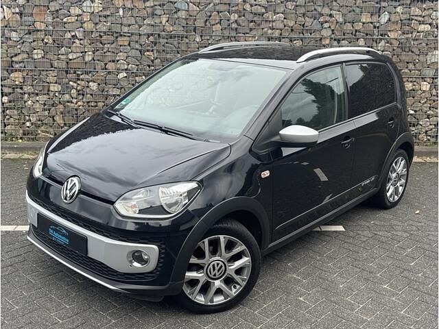 Zwart Gebruikt 2015 VW cross up! Hatchback | € 9.995 (Eerlijke prijs) - Afbeelding 1/4
