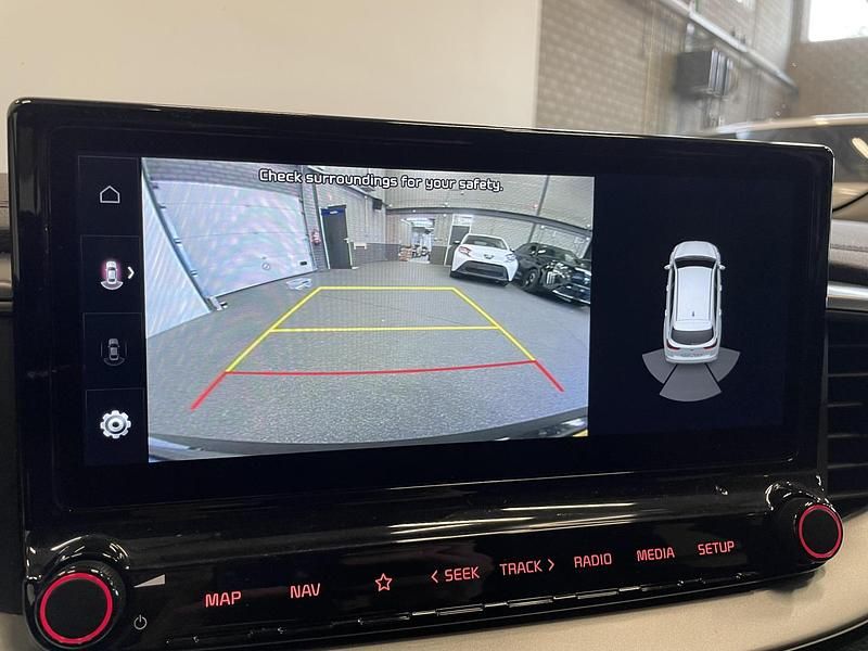 Occasion Kia Ceed 2023 Zwart Hatchback