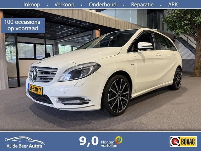 Wit Gebruikt 2011 Mercedes B180 Ambition MPV | € 6.990 (Eerlijke prijs) - Afbeelding 1/4