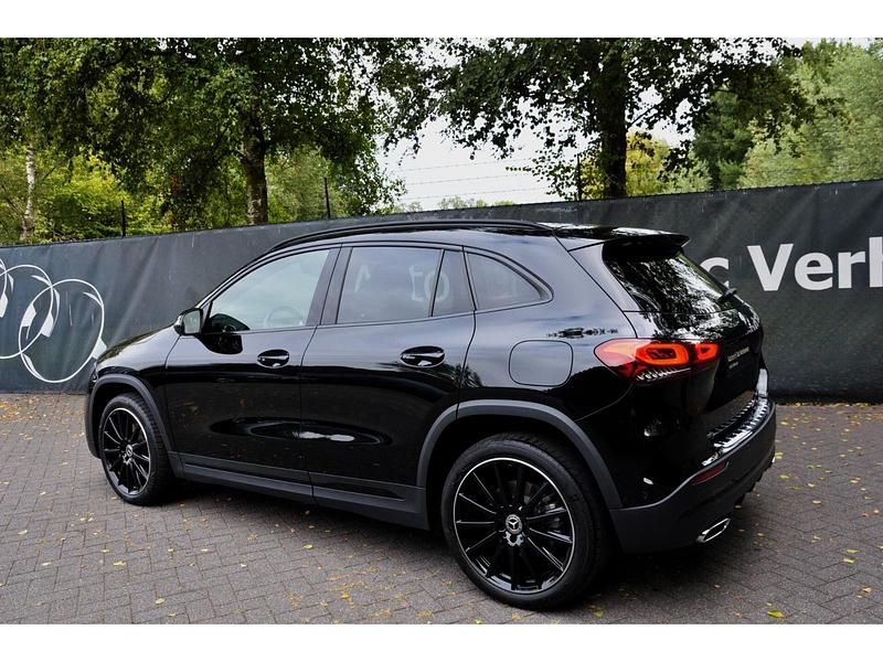 Occasion Mercedes GLA250 AMG line 218 PK (160 kW) 2023 Zwart SUV