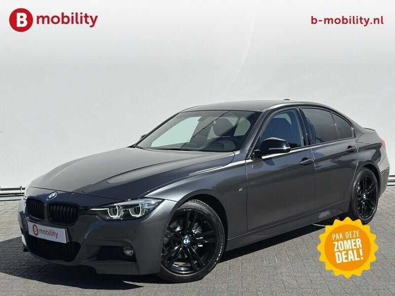 Grijs Gebruikt 2018 BMW 318 Executive Sedan | € 21.895 (Eerlijke prijs) - Afbeelding 1/3
