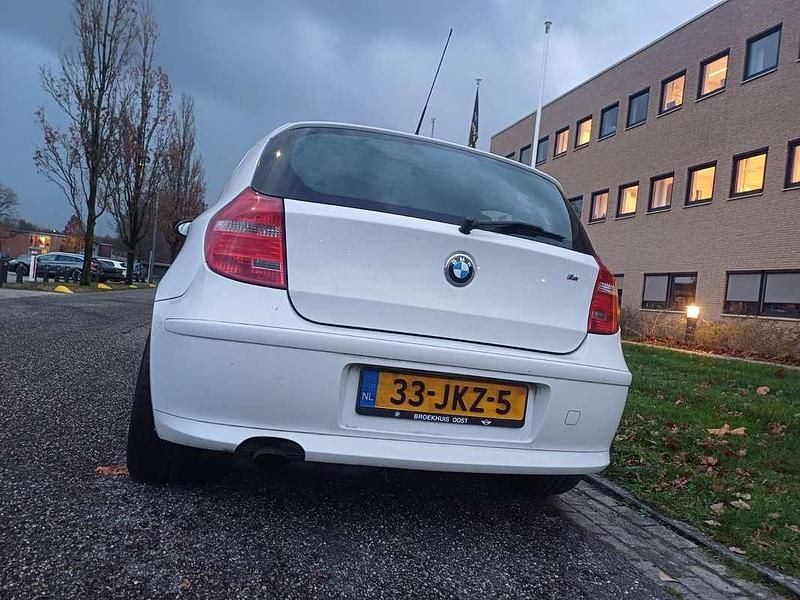 Occasion BMW 116 122 PK (89 kW) 2009 Wit Hatchback