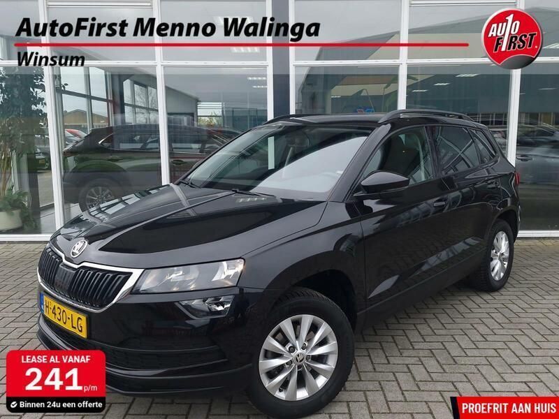 Zwart Gebruikt 2020 Skoda Karoq Ambition SUV | € 17.995 (Eerlijke prijs) - Afbeelding 1/4