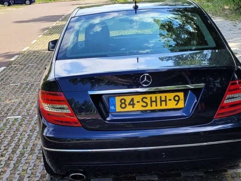 Blauw Gebruikt 2011 Mercedes C220 Sedan | € 7.800 (Goede deal) - Afbeelding 1/4