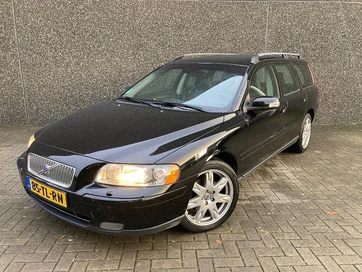 Gebruikt 2006 Volvo V70 Stationwagen | € 4.950 (Duur) - Afbeelding 1/4