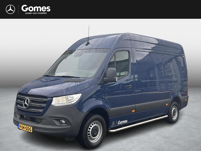 Blauw Occasion 2024 Mercedes Sprinter Van | € 50.106 (Eerlijke prijs) - Afbeelding 1/4