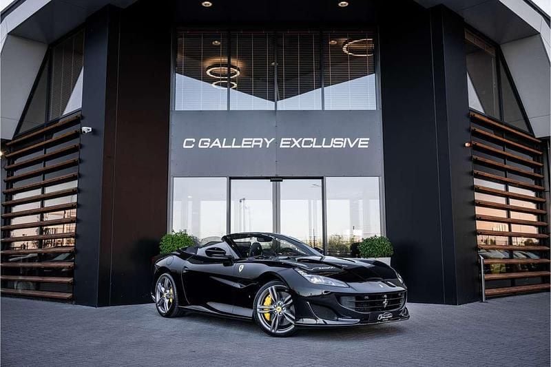Zwart Gebruikt 2019 Ferrari Portofino Cabriolet | € 224.995 - Afbeelding 1/4