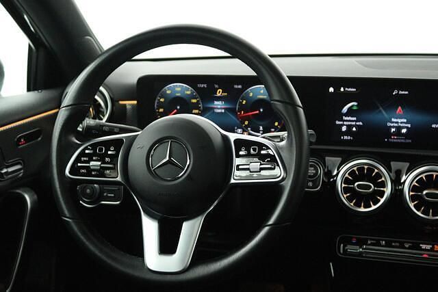 Occasion Mercedes A180 Business 136 PK (100 kW) 2020 Grijs Hatchback