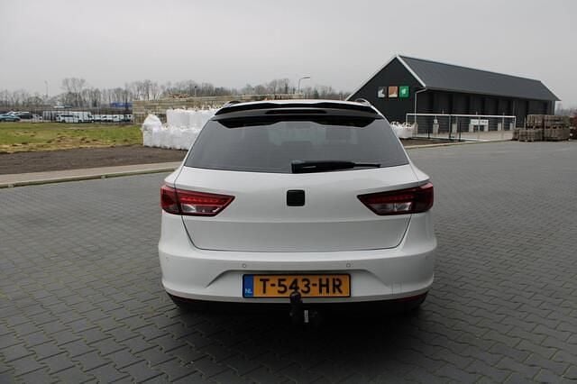 Occasion Seat Leon ST FR 110 PK (80 kW) 2015 Wit Stationwagen