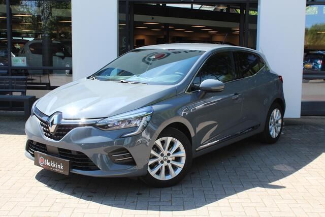 Grijs Gebruikt 2020 Renault Clio V Intens Hatchback | € 16.990 (Eerlijke prijs) - Afbeelding 1/4