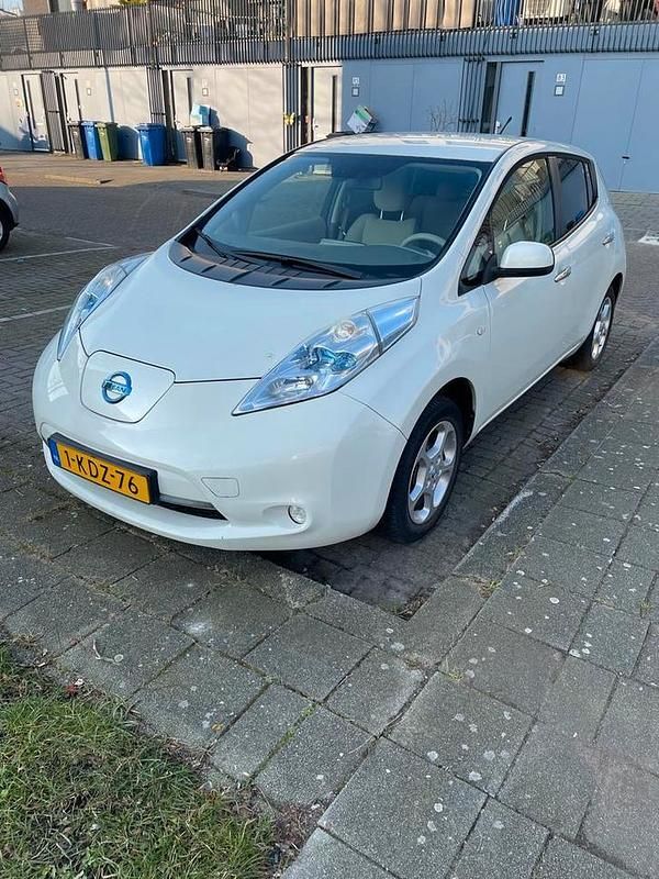Occasion 2013 Nissan Leaf Base Hatchback | € 3.250 - Afbeelding 1/4