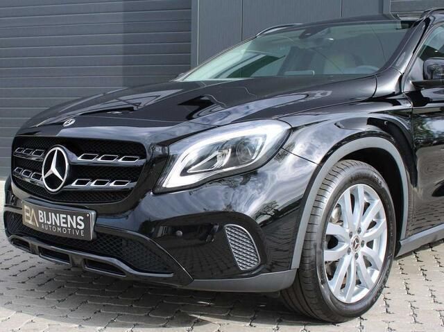 Occasion Mercedes GLA180 122 PK (89 kW) 2018 Zwart SUV