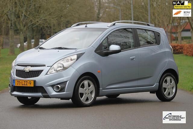 Blauw Gebruikt 2010 Chevrolet Spark LT Hatchback | € 3.950 (Eerlijke prijs) - Afbeelding 1/4