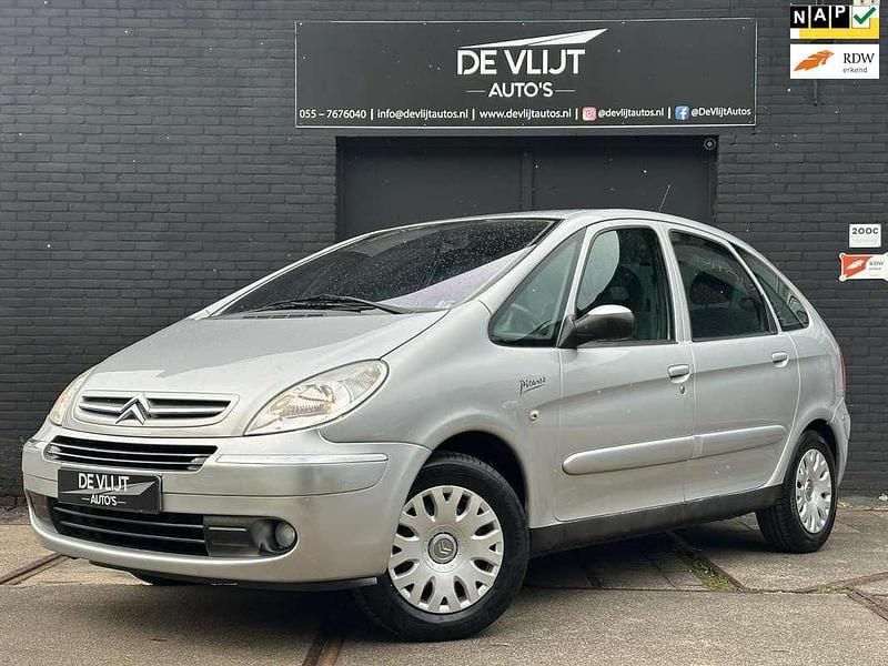 Occasion Citroën Xsara Picasso Attraction 116 PK (85 kW) 2005 Grijs, metallic lak MPV