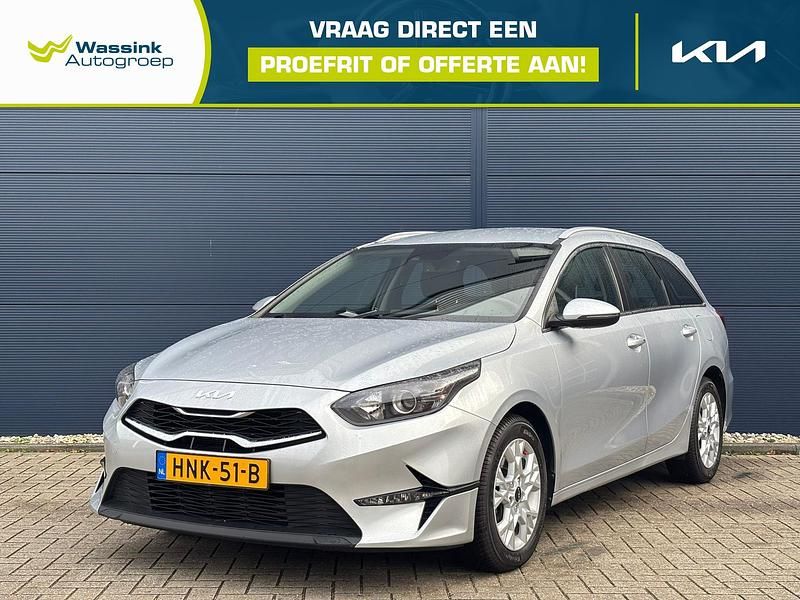 Grijs Gebruikt 2023 Kia Ceed Sportswagon Stationwagen | € 21.585 - Afbeelding 1/4