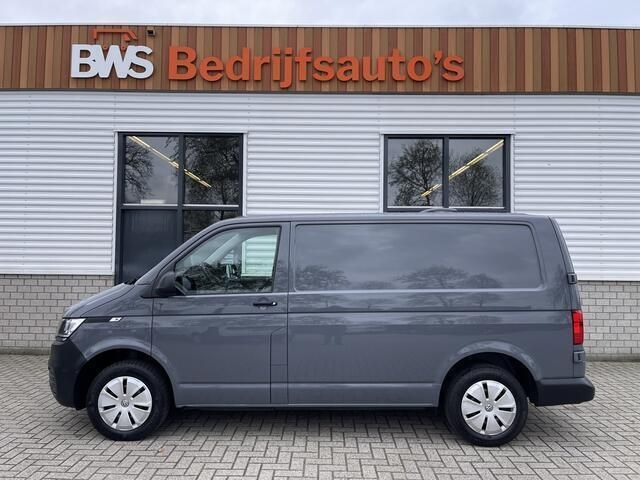 Grijs Gebruikt 2021 VW T6.1 Business Van | € 17.950 (Goede deal) - Afbeelding 1/4