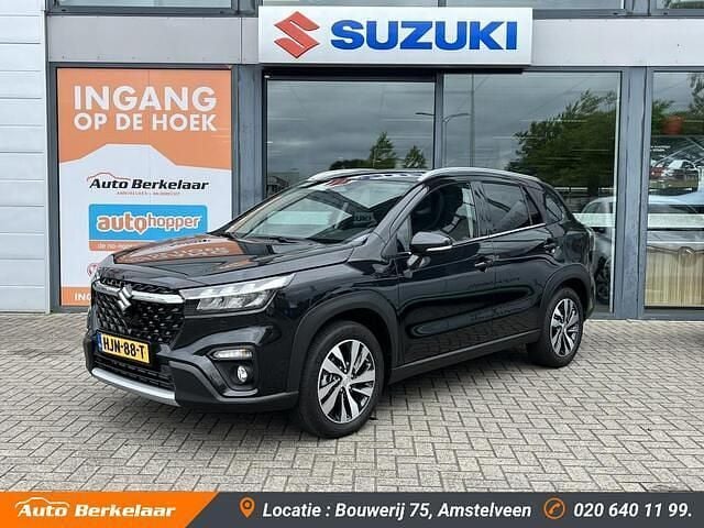 Zwart Gebruikt 2025 Suzuki SX4 S-Cross Style SUV | € 29.945 (Eerlijke prijs) - Afbeelding 1/4