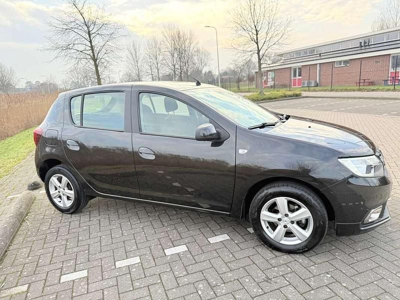 Occasion Dacia Sandero 90 PK (66 kW) 2018 Zwart Hatchback