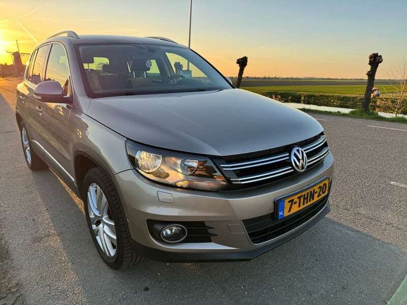 Geel Gebruikt 2011 VW Tiguan Sport SUV | € 11.490 (Eerlijke prijs) - Afbeelding 1/4
