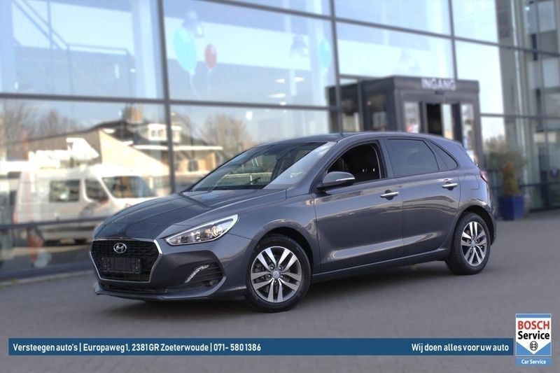 Grijs Gebruikt 2019 Hyundai i30 Premium Hatchback | € 16.450 (Iets duurder) - Afbeelding 1/4