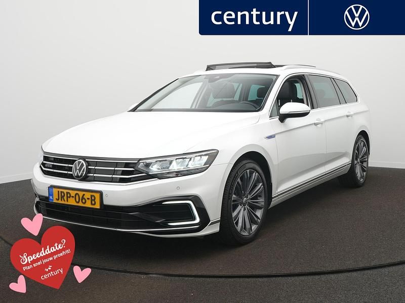 Wit Occasion 2021 VW Passat Business Stationwagen | € 23.900 (Eerlijke prijs) - Afbeelding 1/4