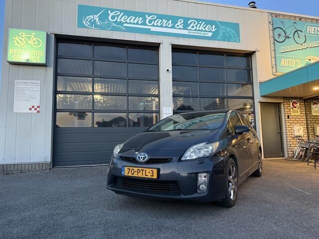 Grijs Gebruikt 2011 Toyota Prius Hatchback | € 4.950 (Iets duurder) - Afbeelding 1/4