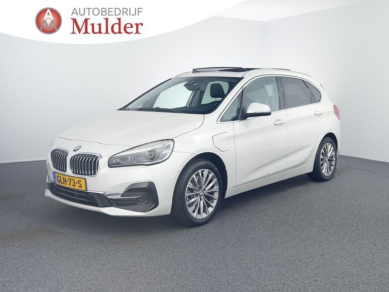 Wit Gebruikt 2020 BMW 225 Active Tourer Executive MPV | € 19.945 (Eerlijke prijs) - Afbeelding 1/4