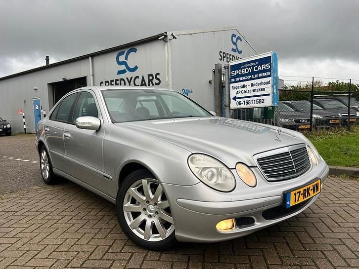 Gebruikt 2005 Mercedes E200 | € 4.949 (Goede deal) - Afbeelding 1/4