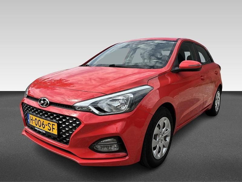 Rood, metallic lak Gebruikt 2020 Hyundai i20 Comfort Hatchback | € 14.430 (Eerlijke prijs) - Afbeelding 1/4