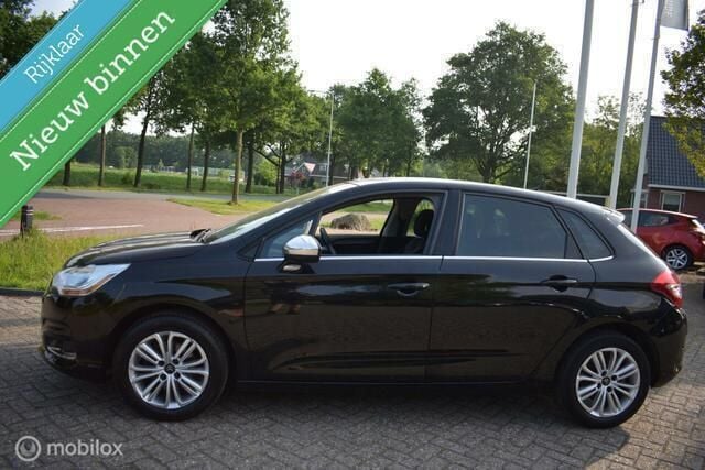 Zwart Gebruikt 2014 Citroën C4 Exclusive Hatchback | € 6.499 (Eerlijke prijs) - Afbeelding 1/4