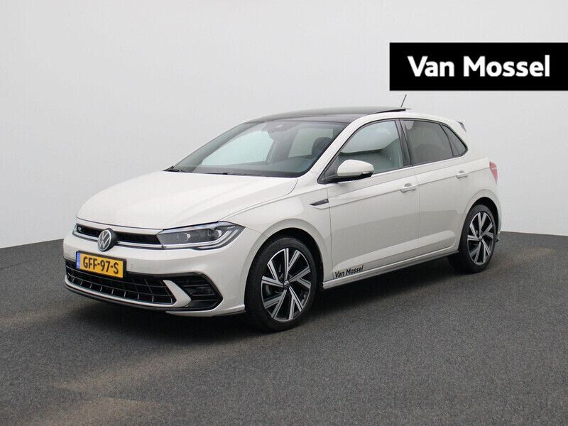Grijs Gebruikt 2024 VW Polo Business Hatchback | € 34.900 - Afbeelding 1/4