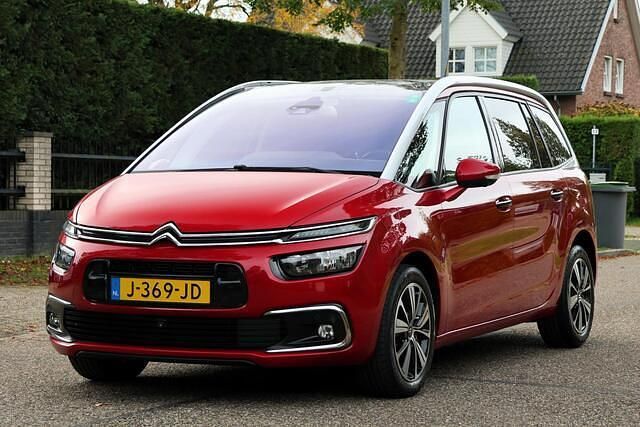 Rood Gebruikt 2017 Citroën Grand C4 Picasso Shine MPV | € 11.995 (Goede deal) - Afbeelding 1/4