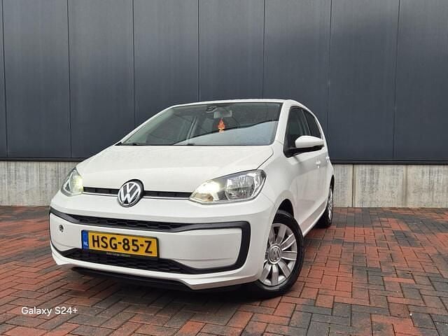 Wit Gebruikt 2017 VW up! take up! Hatchback | € 7.199 (Eerlijke prijs) - Afbeelding 1/4