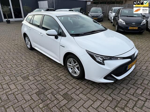 Wit Gebruikt 2021 Toyota Corolla Business Edition Stationwagen | € 19.500 (Goede deal) - Afbeelding 1/4
