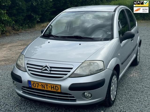 Grijs Gebruikt 2004 Citroën C3 Hatchback | € 1.650 (Eerlijke prijs) - Afbeelding 1/4