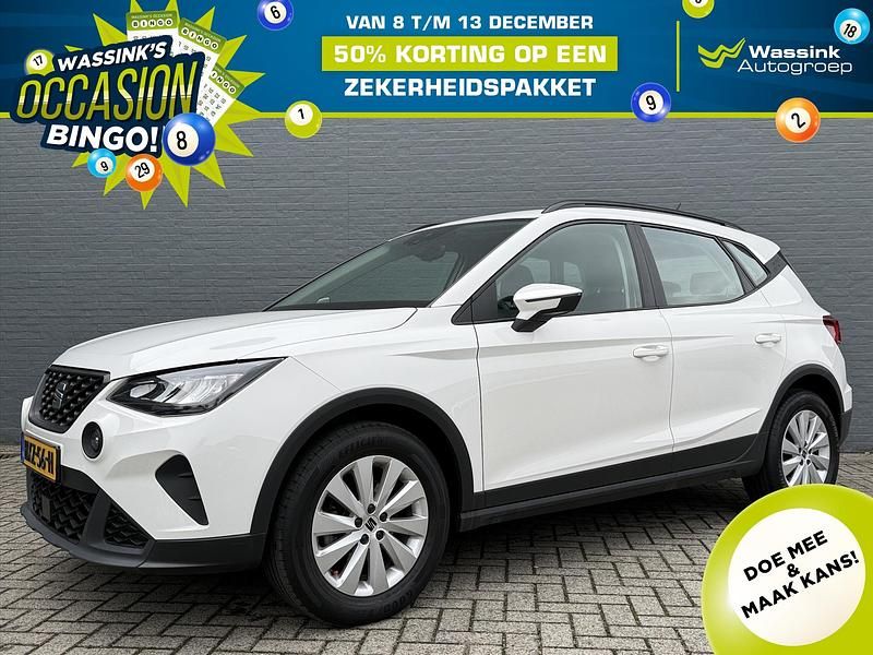 Wit Gebruikt 2022 Seat Arona Style SUV | € 19.385 (Eerlijke prijs) - Afbeelding 1/4