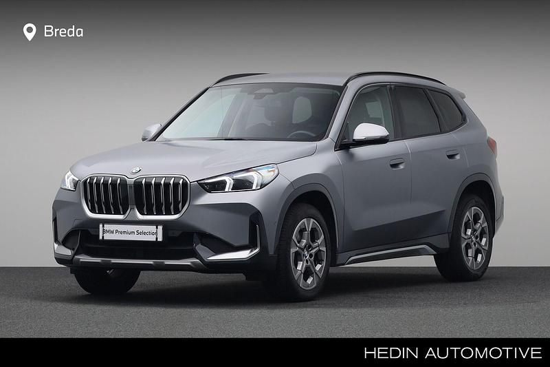 Grijs Gebruikt 2023 BMW X1 xLine SUV | € 41.880 (Goede deal) - Afbeelding 1/4