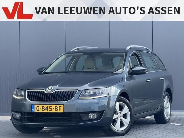 Grijs Gebruikt 2015 Skoda Octavia Business Line Stationwagen | € 6.948 (Goede deal) - Afbeelding 1/4