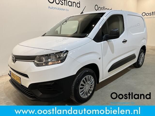 Wit Gebruikt 2022 Toyota Proace City City MPV | € 11.950 (Super prijs) - Afbeelding 1/4