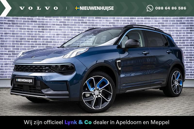 Blauw Gebruikt 2022 Lynk & Co 01 SUV | € 26.399 (Eerlijke prijs) - Afbeelding 1/1