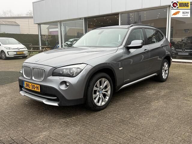 Grijs Occasion 2011 BMW X1 SUV | € 5.500 - Afbeelding 1/4