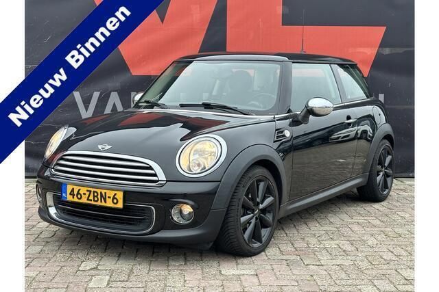 Zwart Gebruikt 2012 Mini ONE Business Hatchback | € 6.948 (Eerlijke prijs) - Afbeelding 1/4