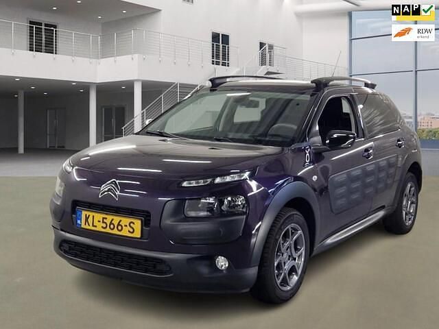 Paars Gebruikt 2016 Citroën C4 PureTech SUV | € 4.695 (Super prijs) - Afbeelding 1/4