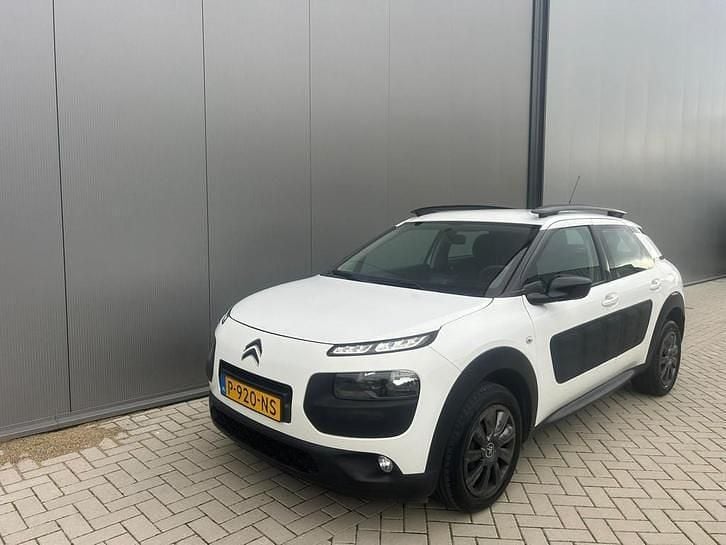 Wit Gebruikt 2015 Citroën C4 Cactus Feel Hatchback | € 5.950 (Eerlijke prijs) - Afbeelding 1/4