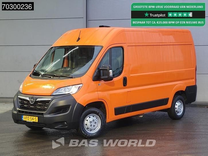 Oranje Gebruikt 2022 Opel Movano Van | € 11.850 (Goede deal) - Afbeelding 1/4